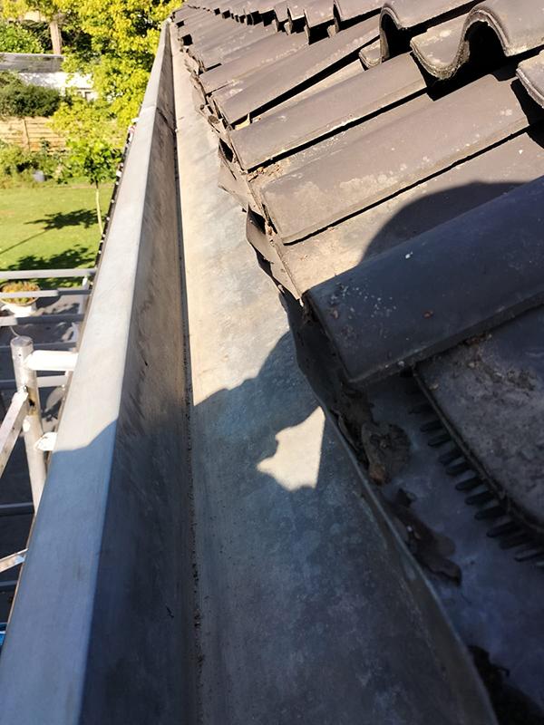 Renovatie dakgoot